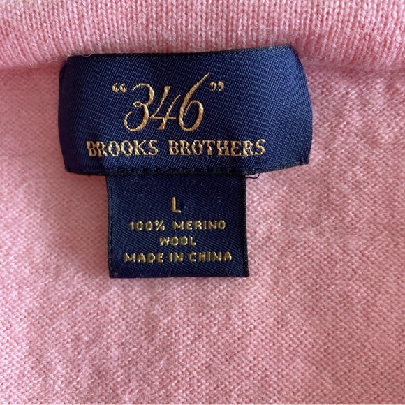 EUC Brooks Brothers “346” pink merino wool vneck sweater with ruffle collar - Picture 5 of 8